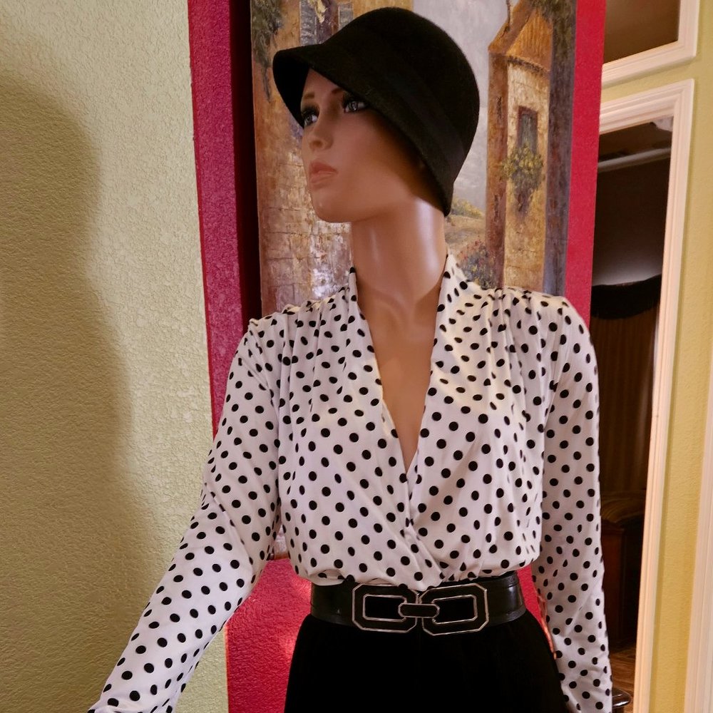 Women's Office Attire Perfect Everyday Event. H&M Outfit Sz12. Back & White Belt